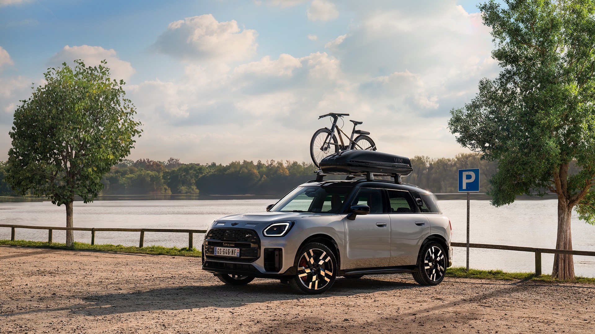 MINI Exterior and Transport